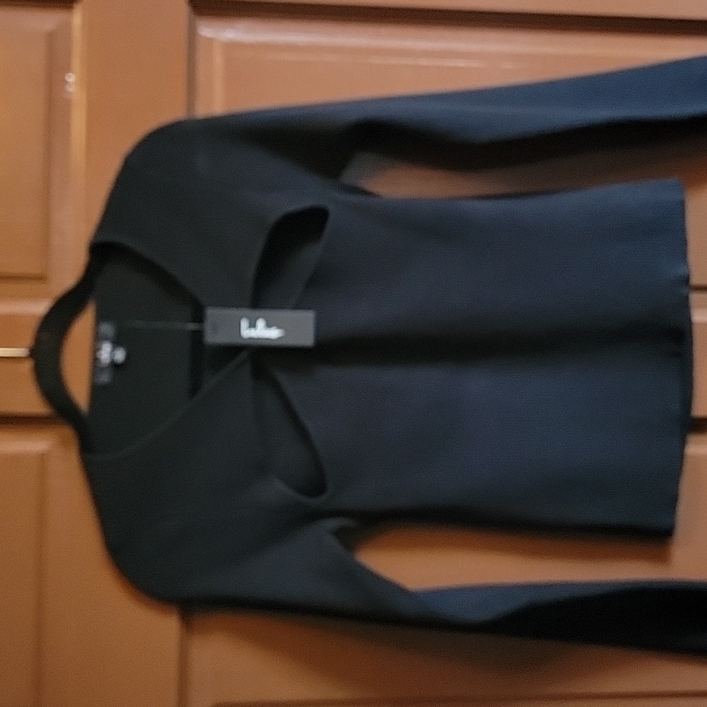 Lulus-Blk. stretchy ribbed long sleeved cut out sweater L. NWT. - Picture 2 of 8
